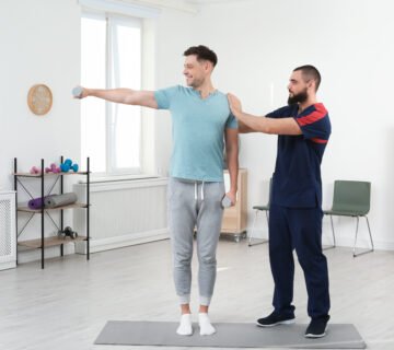 Home Physiotherapy vs  Clinic Treatment